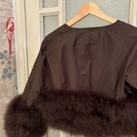 Hugo Boss brown cropped feathered trim jacket - Picture 2 of 2